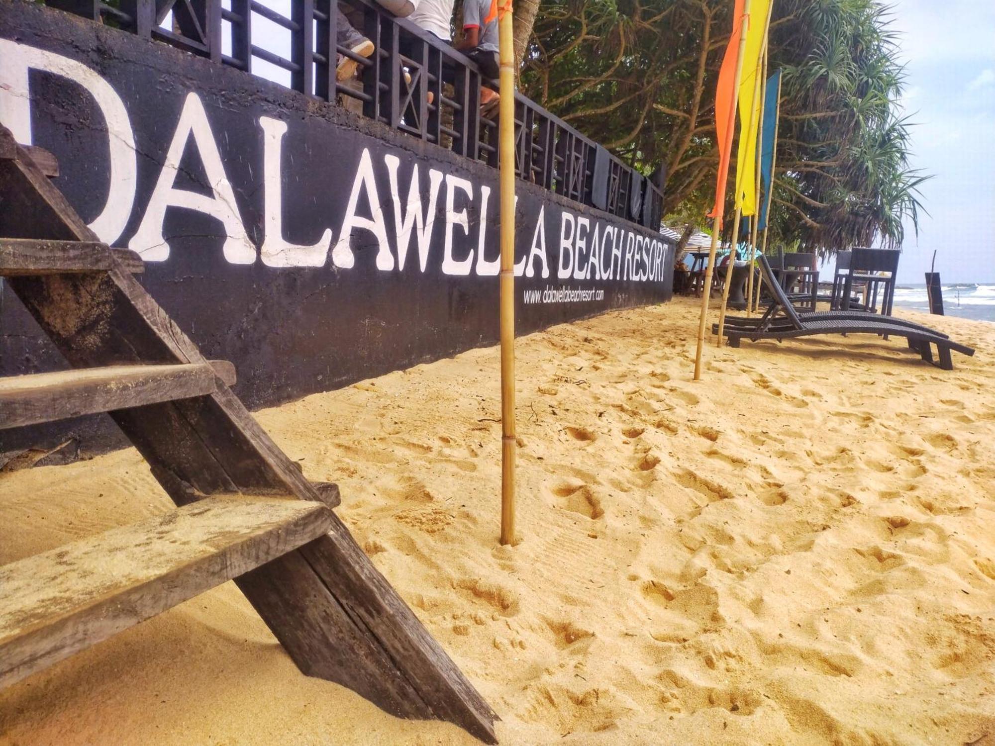 Dalawella Beach Resort Унаватуна Екстер'єр фото