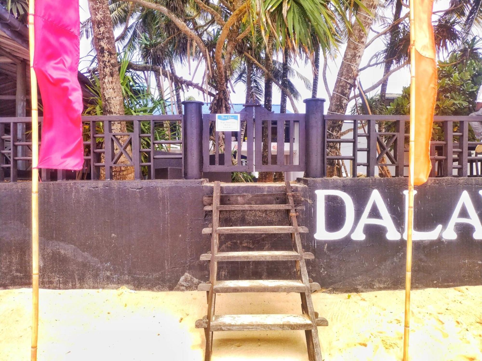 Dalawella Beach Resort Унаватуна Екстер'єр фото